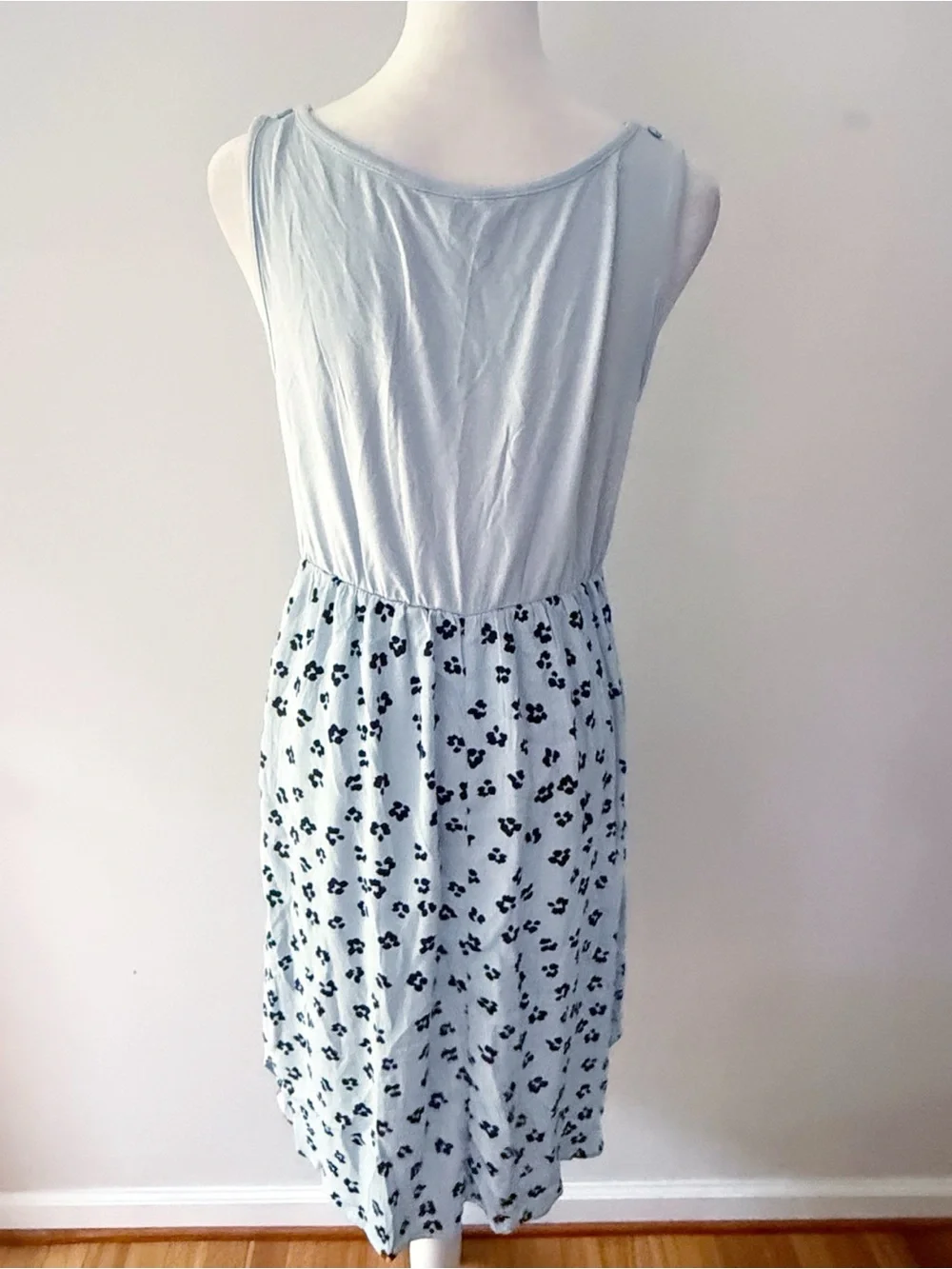 Seraphine‎ Women Maternity Nursing Dress Size 4 Pastel Comfy Stretch Feminine